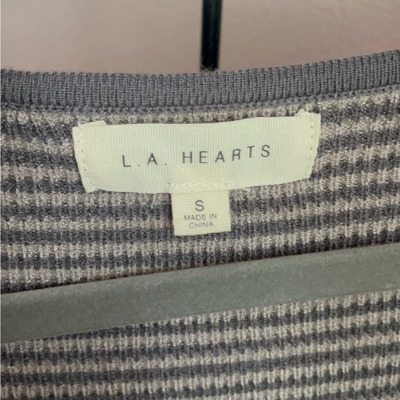 PacSun stripped long sleeve - Picture 3 of 3